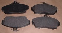 Тормозные колодки(перед)